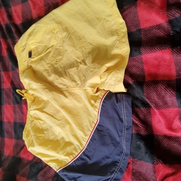 💚💜💛 Perry Ellis America Active Mens Swim Trunks Like new. - Picture 2 of 3